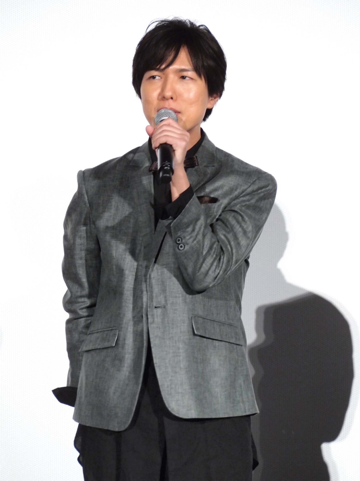 星野源、「男としてグッとくるスケベなシーン」“黒髪の乙女”のお気に入りの行動とは？