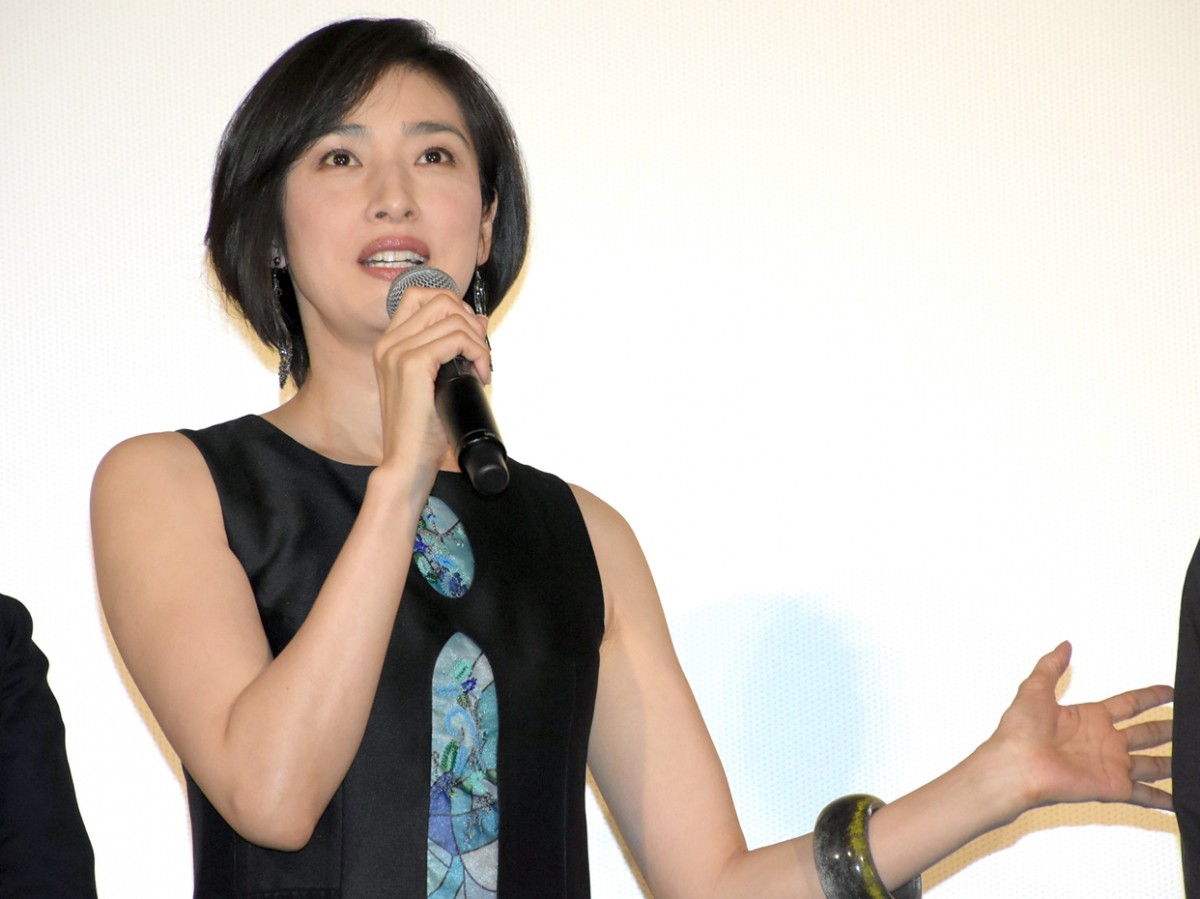 高校卒業の広瀬すず「スタートラインに立った感覚」　同世代へ向けエール