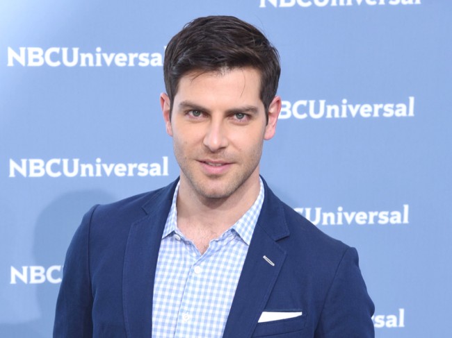 デヴィッド・ジュントーリ　David Giuntoli