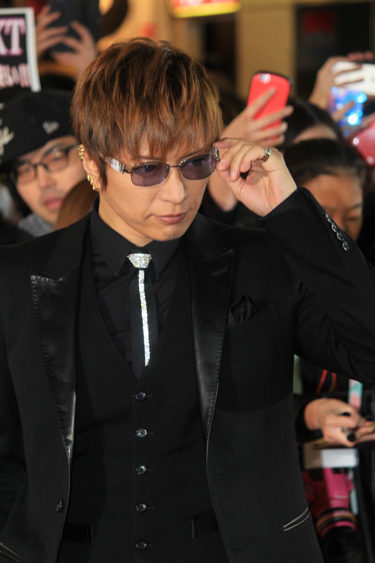 GACKT、初来日トム・ヒドルストンにゴールデン街を勧めるも「僕は行ったことない」