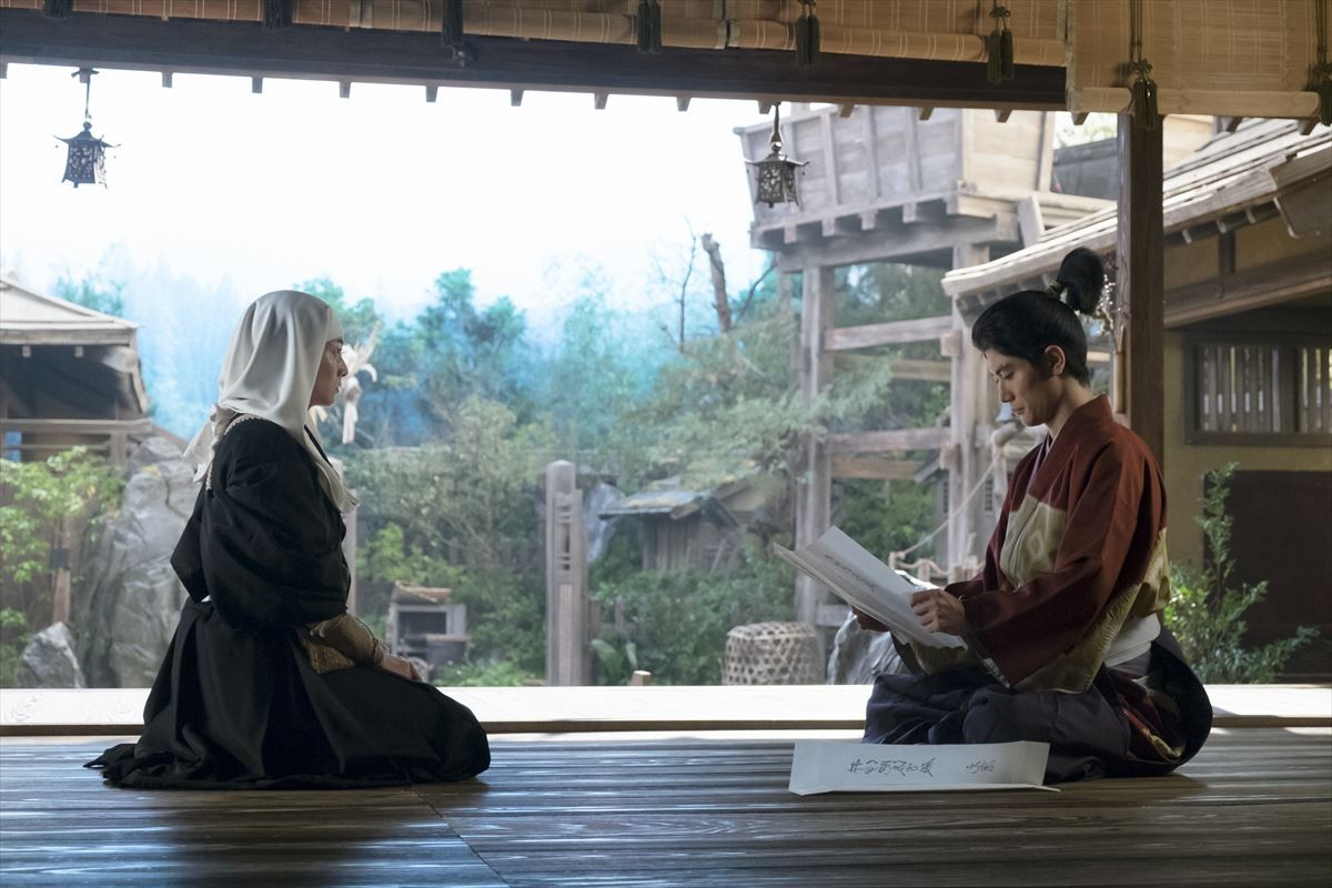 『おんな城主 直虎』、瀬名を救おうと取りすがる次郎の元に元康からの使者が…