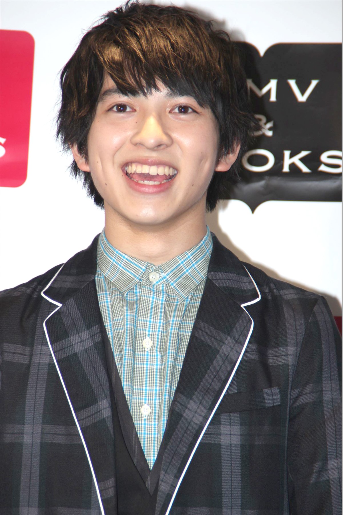 佐野勇斗、M！LK初カレンダーに200点！　今後は「紅白歌合戦の司会をやりたい」