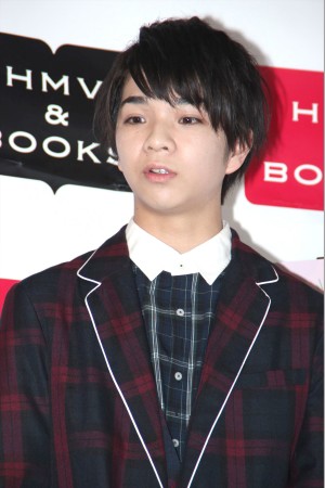 M！LKカレンダー先行販売イベントに出席した、メンバーの塩崎太智