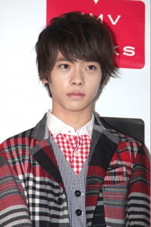 M！LKカレンダー先行販売イベントに出席した、メンバーの山崎悠稀