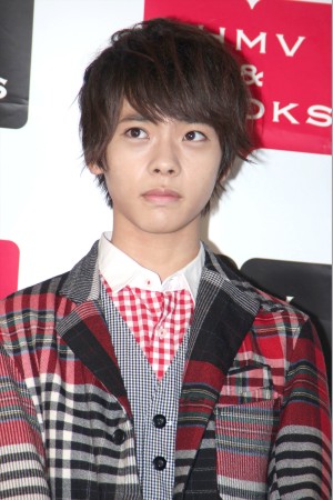 M！LKカレンダー先行販売イベントに出席した、メンバーの山崎悠稀