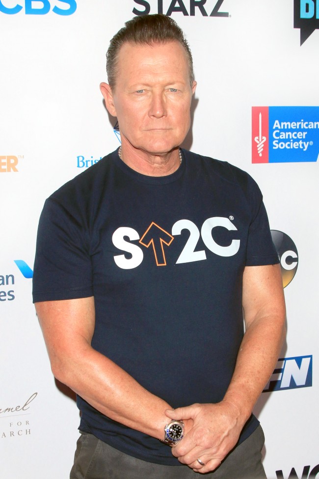 ロバート・パトリック、Robert Patrick