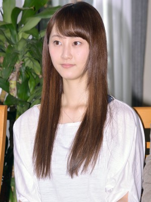 松井玲奈、木ドラ25『100万円の女たち』取材会に出席