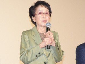 奈良岡朋子、映画『たたら侍』完成披露上映会に出席