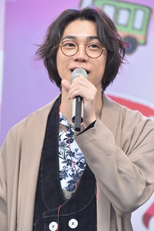 ドラマ『3人のパパ』制作発表イベントに出席した三津谷亮