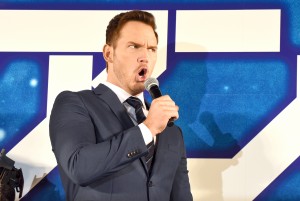 クリス・プラット、『ガーディアンズ・オブ・ギャラクシー：リミックス』ギャラクシー・カーペット・イベントに登場！