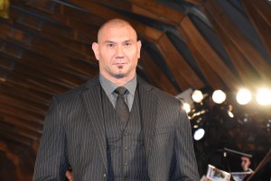 デイヴ・バウティスタ、『ガーディアンズ・オブ・ギャラクシー：リミックス』ギャラクシー・カーペット・イベントに登場！