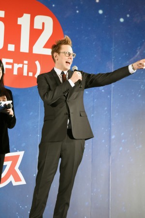 ジェームズ・ガン監督、『ガーディアンズ・オブ・ギャラクシー：リミックス』ギャラクシー・カーペット・イベントに登場！