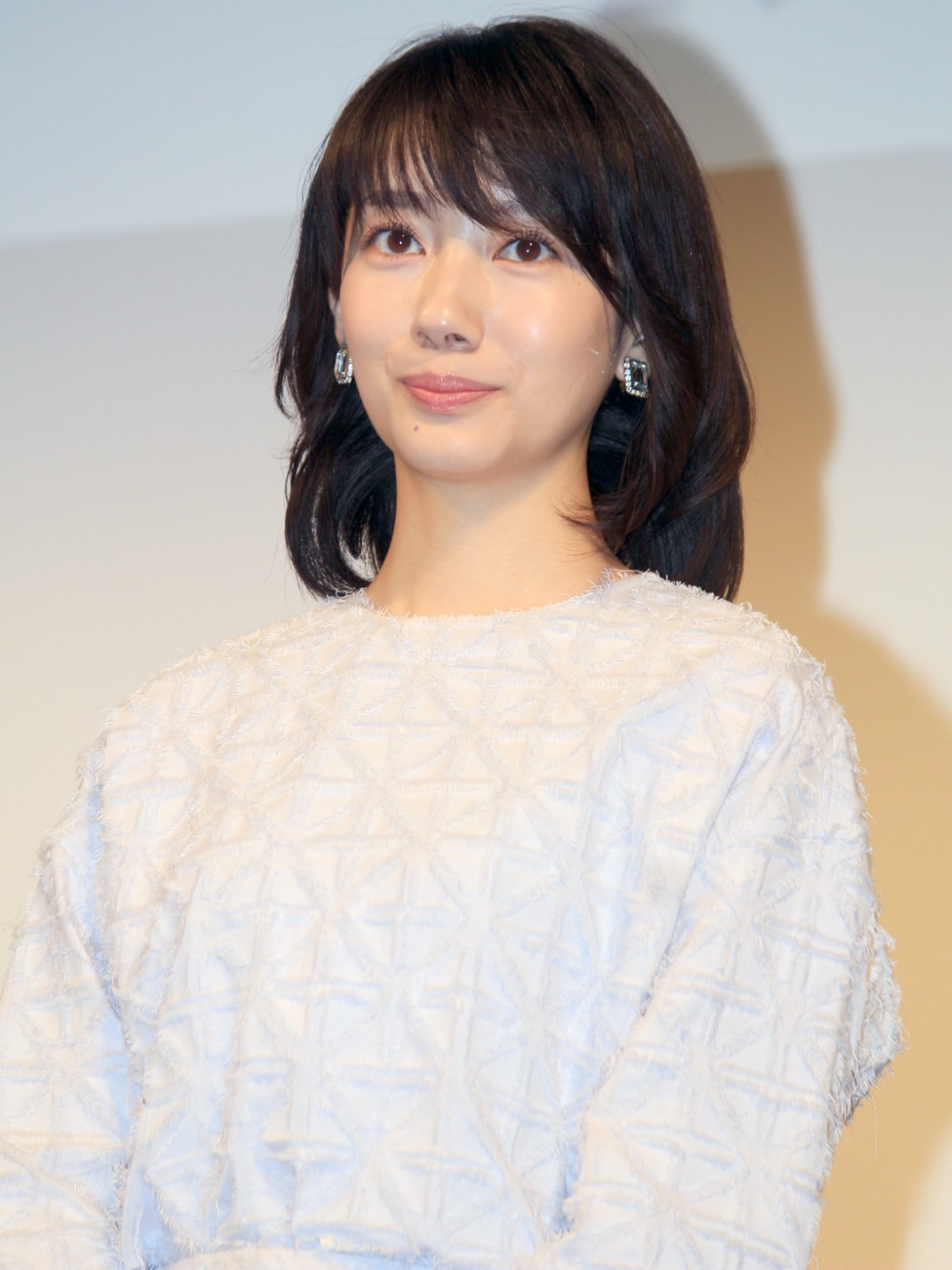 波瑠、不倫する役に戸惑うも「恋をしている感覚を大事に演じる」