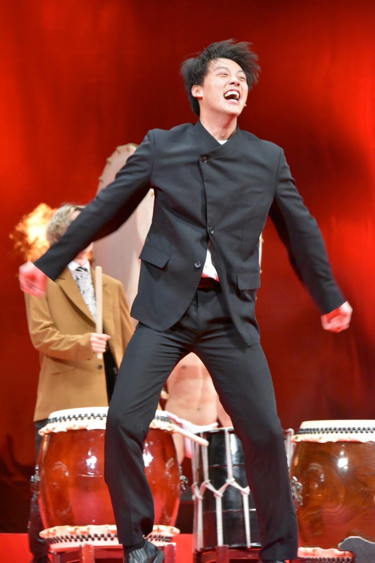 菅田将暉、フンドシ太鼓シーンで“熱い友情”育む　『帝一の國』豪華舞台あいさつ