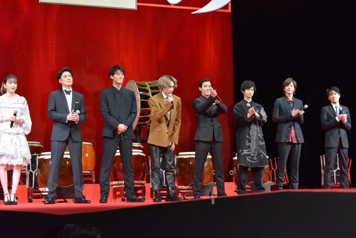 菅田将暉、フンドシ太鼓シーンで“熱い友情”育む　『帝一の國』豪華舞台あいさつ