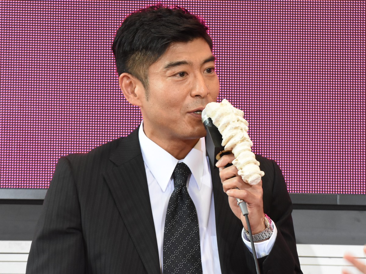 藤ヶ谷太輔、観月ありさからのドッキリに動じず　「僕、持ってるんですよ」とニヤリ