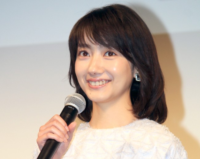 波瑠、不倫する人妻役に「ぞくっとした」 東出昌大の狂った演技も話題