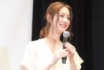 佐々木希、『光をくれた人』トークイベントに登壇