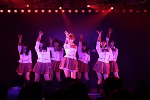 AKB48小嶋陽菜、4月19日に行われた卒業公演の様子