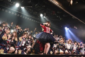 AKB48小嶋陽菜、4月19日に行われた卒業公演の様子