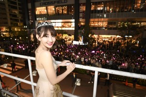 AKB48小嶋陽菜、4月19日に行われた卒業公演の様子