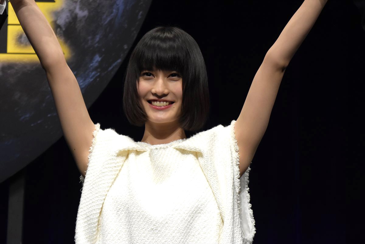 亀梨和也、「プレイボーイなんで」とドヤ顔　父親役リリーとの生活にも期待