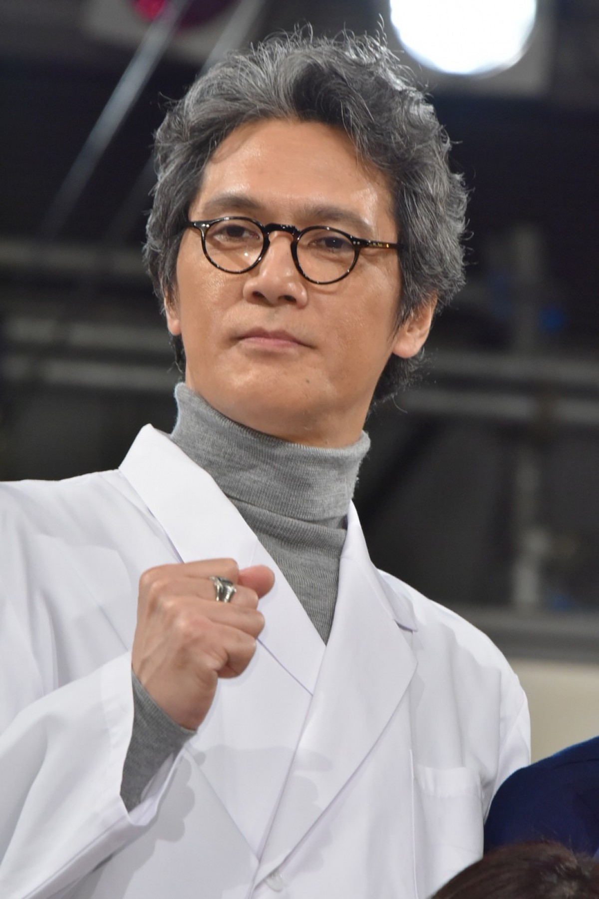 新婚・佐々木希、『ラストコップ』窪田正孝からキス迫られ黄色い悲鳴浴びる