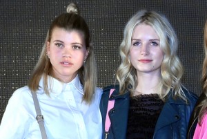 ソフィア・リッチー、ロッティ・モス、サマンサタバサ「ミレニアルスターズ」来日イベントに出席