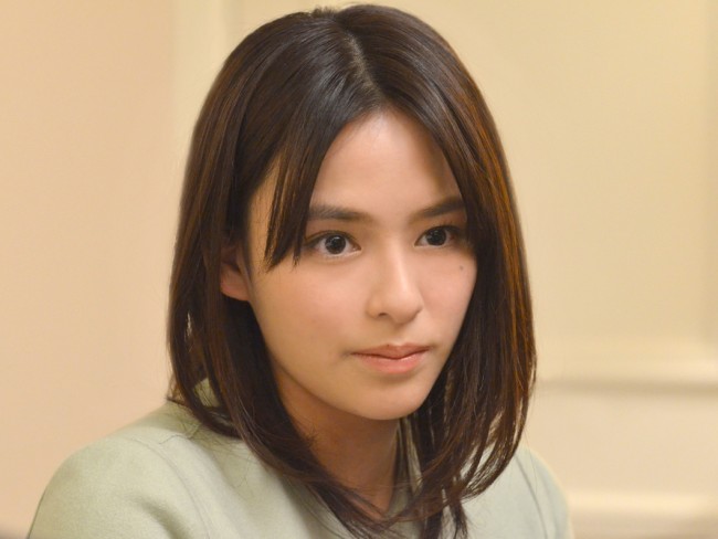 大沢ひかる、『恋ヘタ』出演決定!高梨臨&田中圭と三角関係に