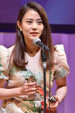 高畑充希（『植物図鑑 運命の恋、ひろいました』）、第26回日本映画批評家大賞「実写部門」新人賞を受賞