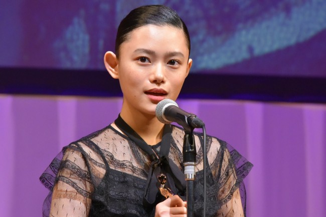杉咲花（『湯を沸かすほどの熱い愛』）、第26回日本映画批評家大賞「実写部門」助演女優賞を受賞