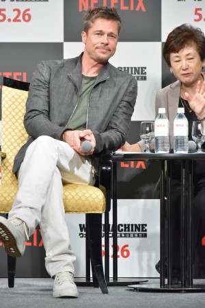 映画『ウォー・マシーン：戦争は話術だ！』記者会見にて、ブラッド・ピット