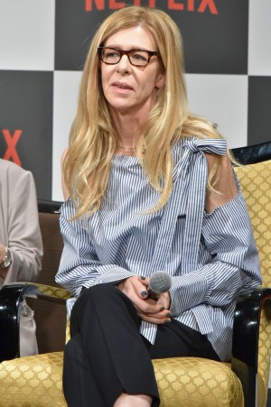 映画『ウォー・マシーン：戦争は話術だ！』記者会見にて、デデ・ガードナー