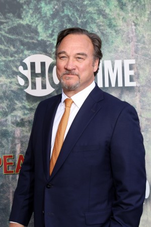 ジェームズ・ベルーシ、『ツイン・ピークス The Return』ハリウッドプレミアに出席