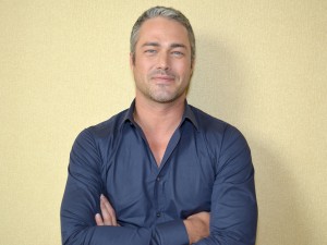 『シカゴ・ファイア』テイラー・キニー、来日インタビュー