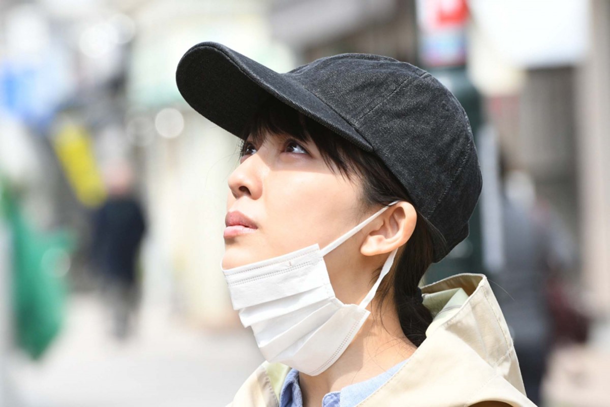 小島梨里杏、『3人のパパ』初の母親役で出演決定！ “晴大の母”としてキーパーソンに
