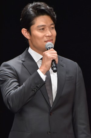鈴木亮平、『忍びの国』ジャパンプレミアにて