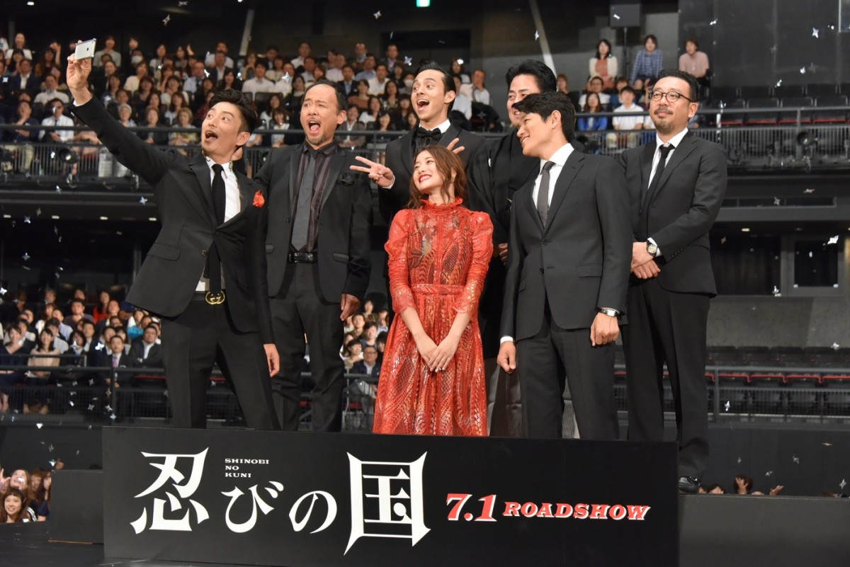 大野智、石原さとみから大絶賛「『スゴいね』と言わせてくれないスゴい人」