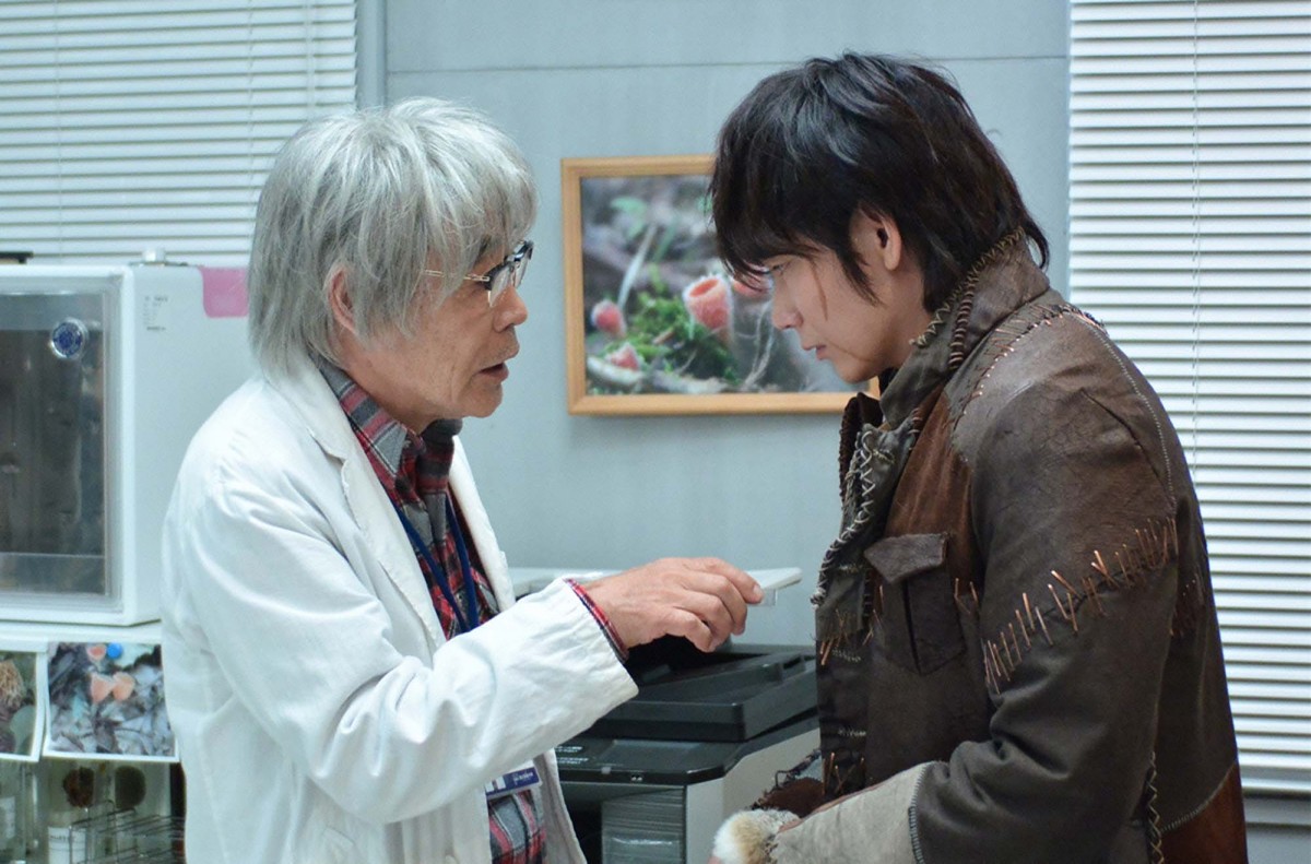 『フラ恋』第7話、鶴丸教授が怪物・深志のキノコの謎を解明?