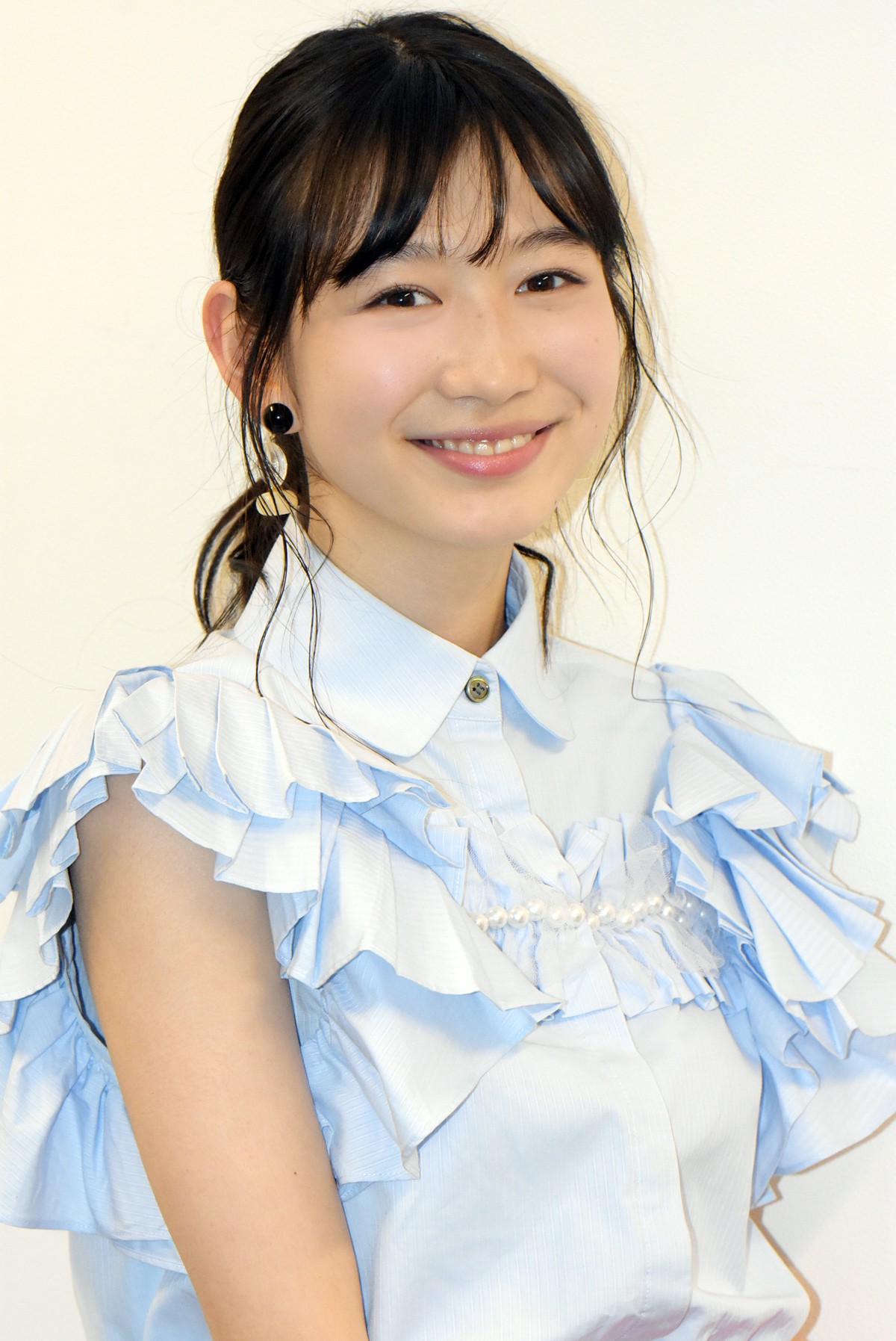 岡本夏美、進学せず「芸能界で生きていく！」　高校卒業を分岐点に