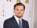 レオナルド・ディカプリオ、親友トビー・マグワイアの元妻＆子供とお出かけ