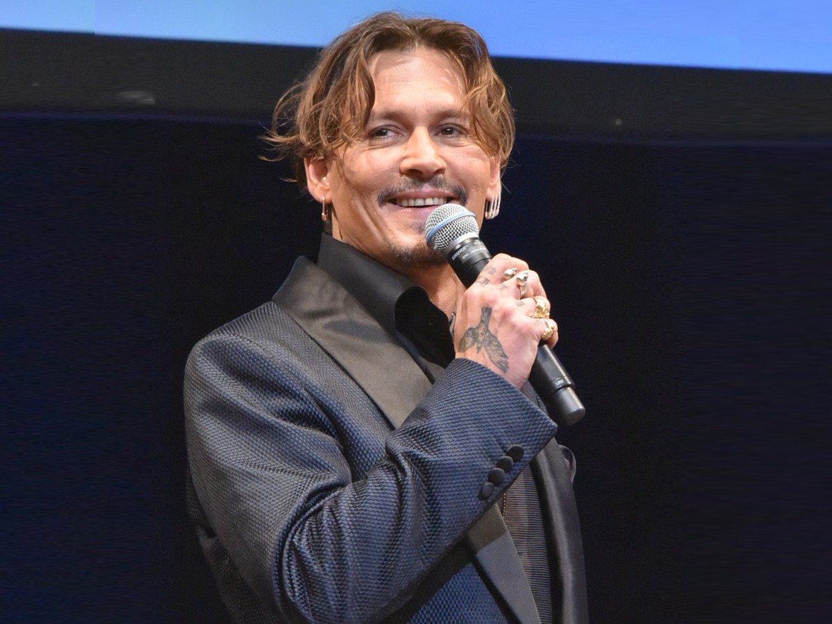 『パイレーツ』ジョニー・デップ来日、「コンニチワ！」連発で会場沸く