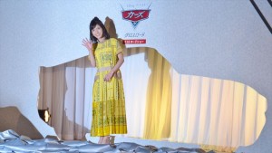 映画『カーズ／クロスロード』新車発表会見に出席した松岡茉優