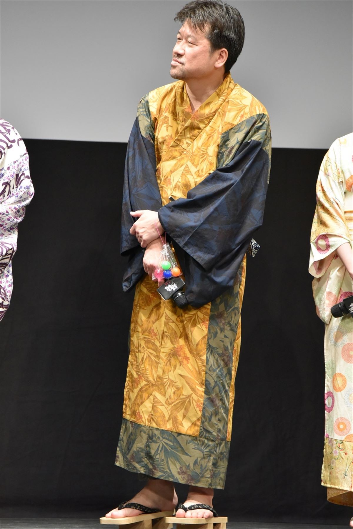 小栗旬、『銀魂』ジャパンプレミアでカオストーク 総勢16名が登壇