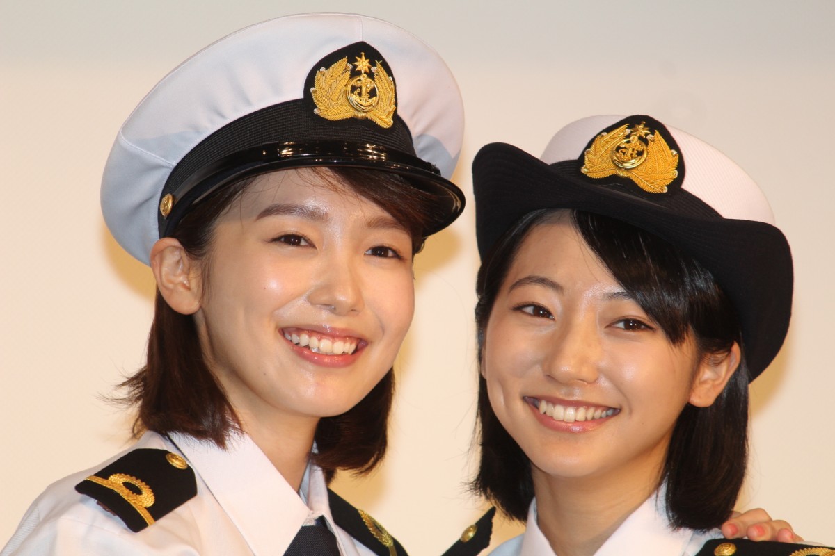 飯豊まりえ、武田玲奈とのお風呂シーンにドキドキ「肌がずっと触れ合っていました」