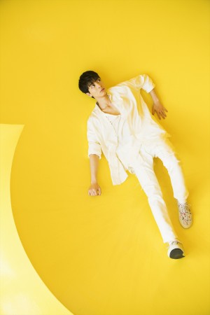 高杉真宙 2nd写真集『20／7』（撮影：藤本薫／ワニブックス刊）