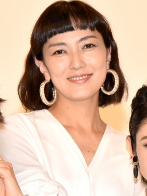 板谷由夏、『セシルのもくろみ』制作発表会に出席