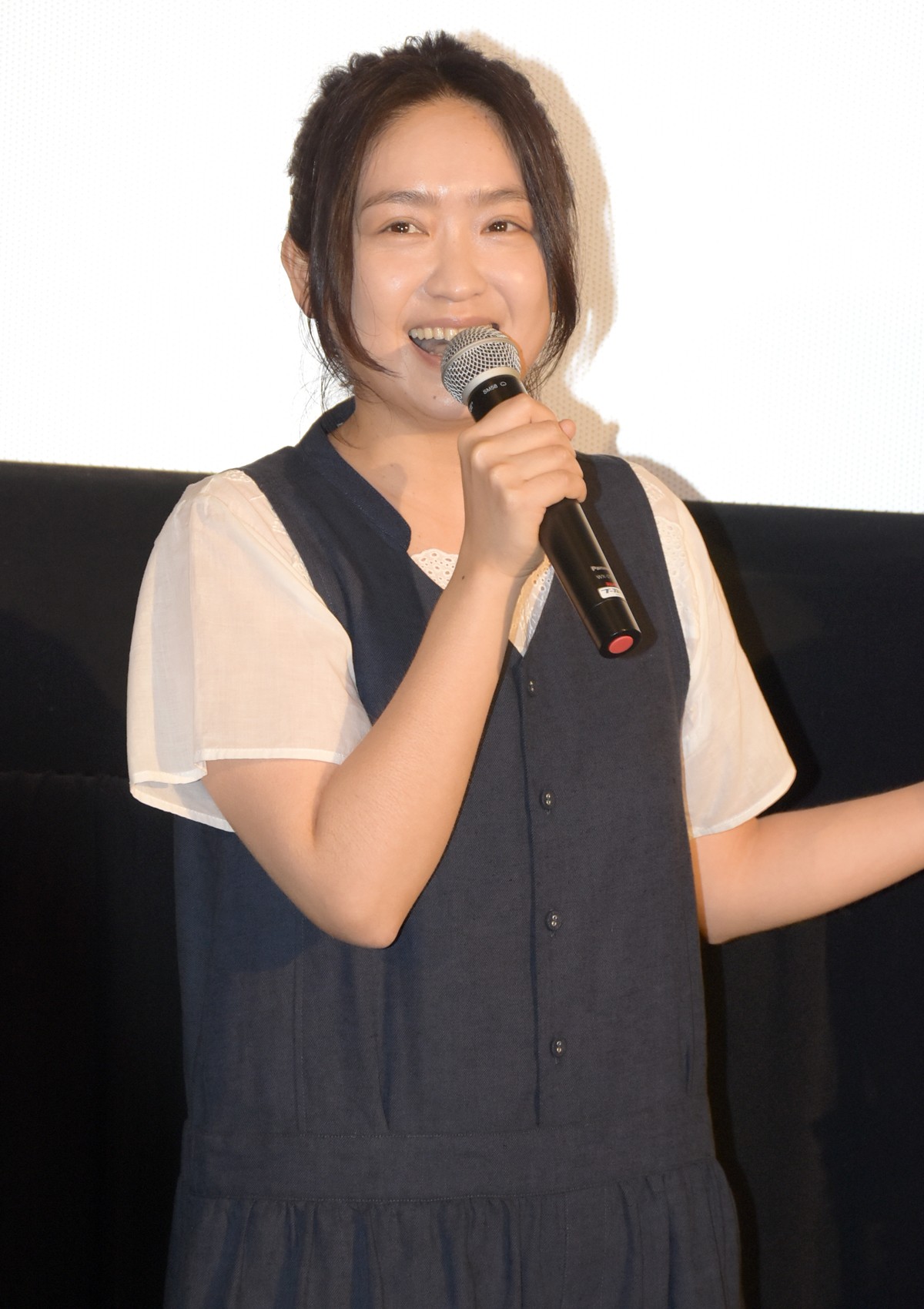 吉岡里帆、TOKIO長瀬智也に衣装が「土管にしか見えない」とイジられまくり