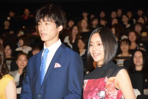 坂口健太郎、大西礼芳、『ごめん、愛してる』プレミアム試写会に登壇