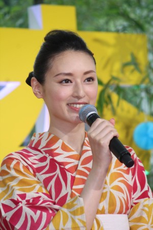 栗山千明、『遺留捜査』の制作記者会見に登壇